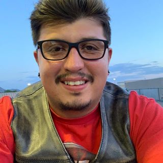 Profile Picture of Aaron Placencio (@aaron.placencio) on Facebook