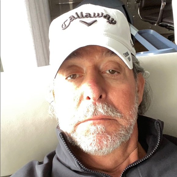 Profile Picture of Eddie Dovner (@eddiedovner) on Poshmark