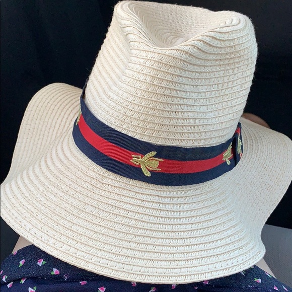 Profile Picture of Quynh Nguyen (@nguyenquynh90) on Poshmark