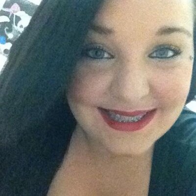 Jeanette Davidson - Twitter Profile Picture of Jeanette Davidson (@MobbLifee) on Twitter