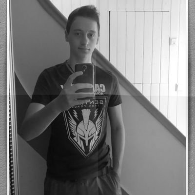 Profile Picture of Marc Zander (@MarcSnake1994) on Twitter