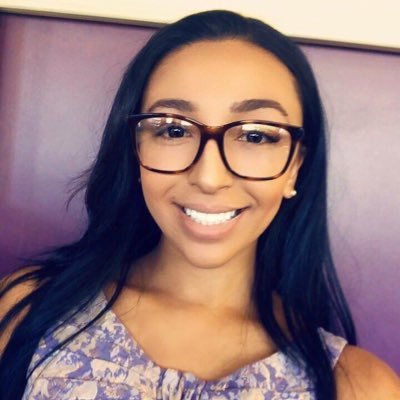 Profile Picture of Julia Brown (@JuliaBrownWoon) on Twitter