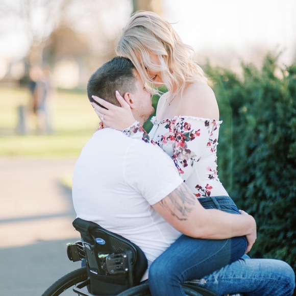 Profile Picture of Gabby Roelse (@gabbyroelse15) on Poshmark