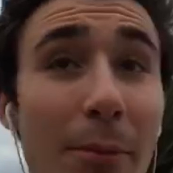 Profile Picture of John Kern (@johnkern42) on Poshmark