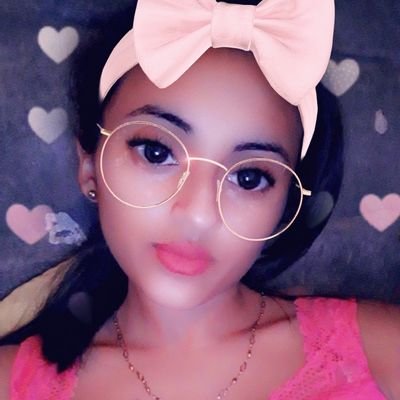 Profile Picture of Vilma Cruz (@vilmacruz99) on Twitter