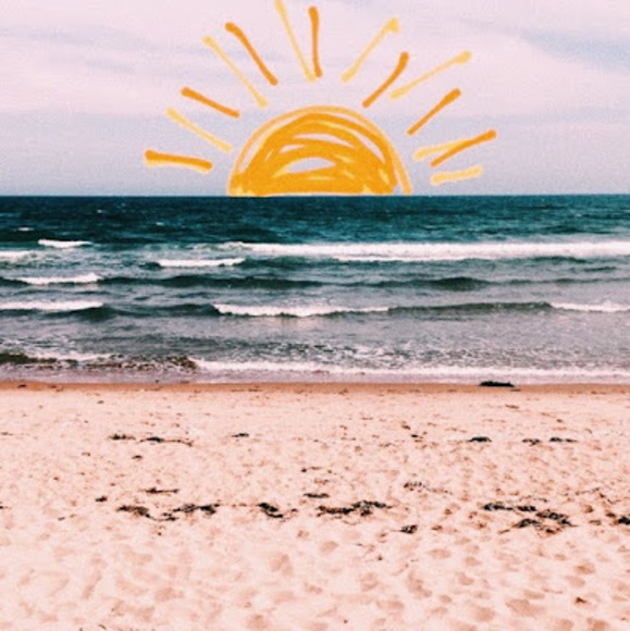 Profile Picture of Chloe Rush (@chloerush733) on Poshmark