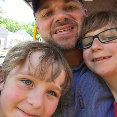 Profile Picture of Daniel Goodner (@DanTheMathMan) on Twitter