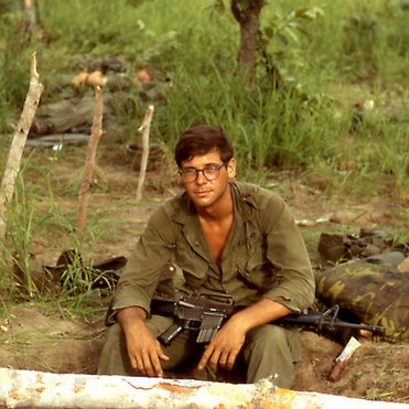 Profile Picture of Barry Lundgren (@bwl4art) on Twitter