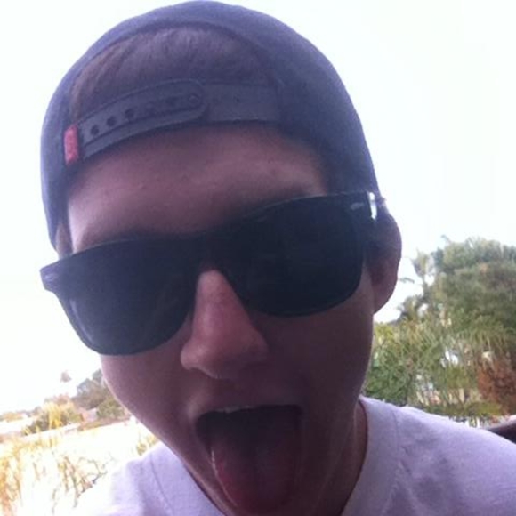 Profile Picture of Chandler Haley (@chaley88) on Poshmark