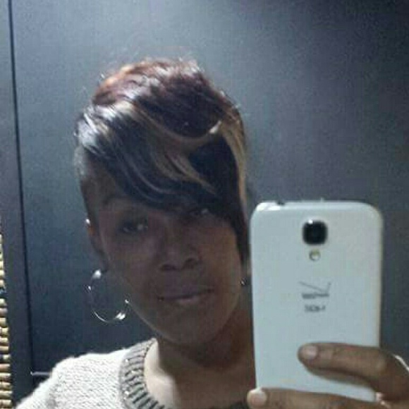 Profile Picture of Arkoshia Howard (@okrashia) on Poshmark