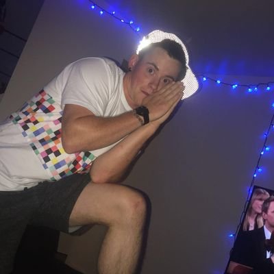 Profile Picture of Aaron Powers (@AJPowersRangers) on Twitter