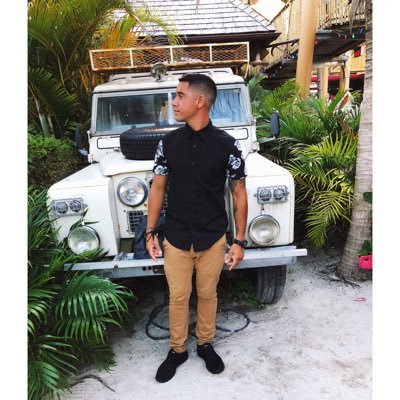 Profile Picture of Max Brian Parodi (@zfuzz1) on Twitter