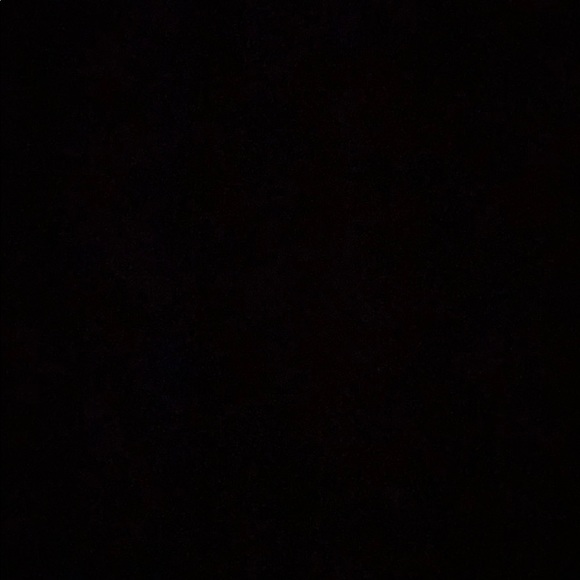 Profile Picture of Alexa Condon (@alexacondon) on Poshmark