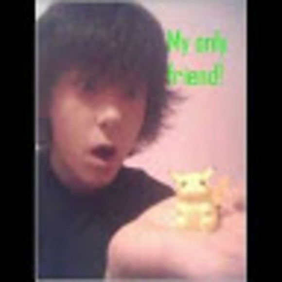 Profile Picture of Moosey Moose (@aroundthewhirl2) on Poshmark