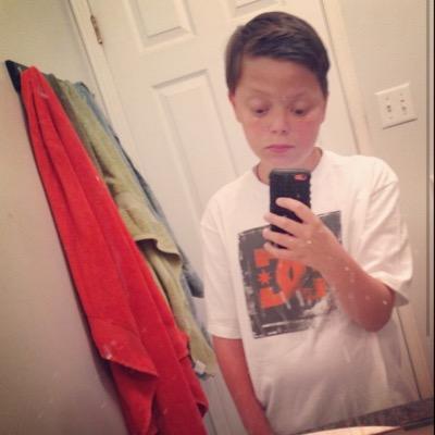 Profile Picture of Squrimin (@Zach_Harman24) on Twitter