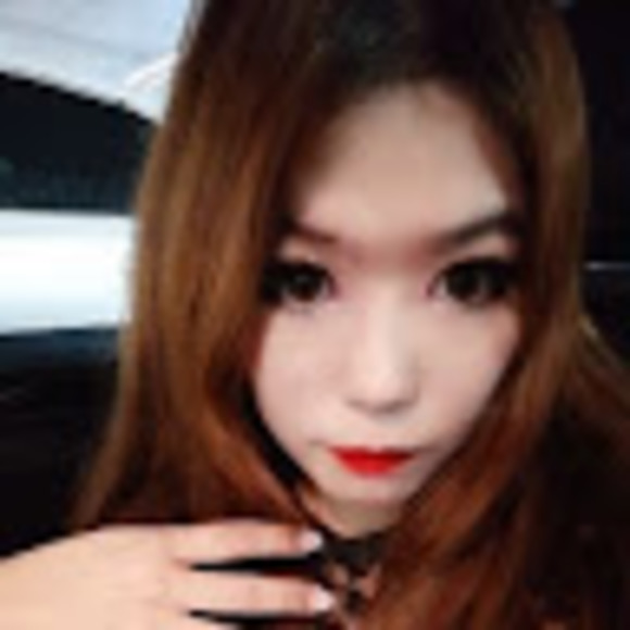 Profile Picture of Kong Jun (@junkong68) on Poshmark