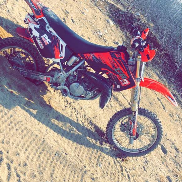 Profile Picture of Adam Doner (@adamdoner) on Poshmark