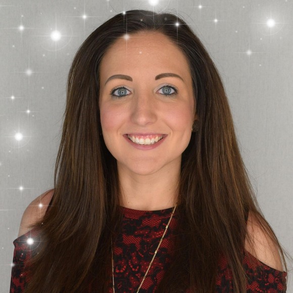 Profile Picture of Amanda Chrzan (@amandamconrad) on Poshmark