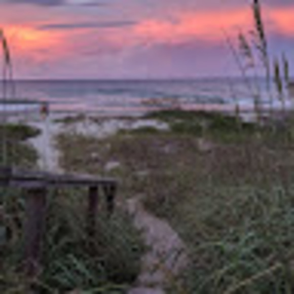 Profile Picture of Jaiya Lebryk (@jaiyalebryk) on Poshmark