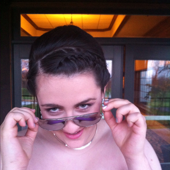 Profile Picture of Allie Cervone (@alliecc) on Poshmark