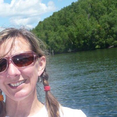 Profile Picture of J. Schmidt-Hamilton (@BeingJanet) on Twitter