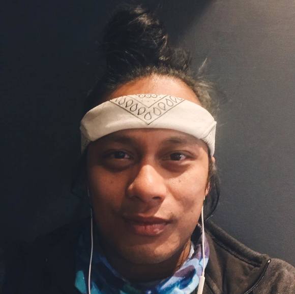 Profile Picture of Rangga Elfharandy (@ranggae) on Poshmark