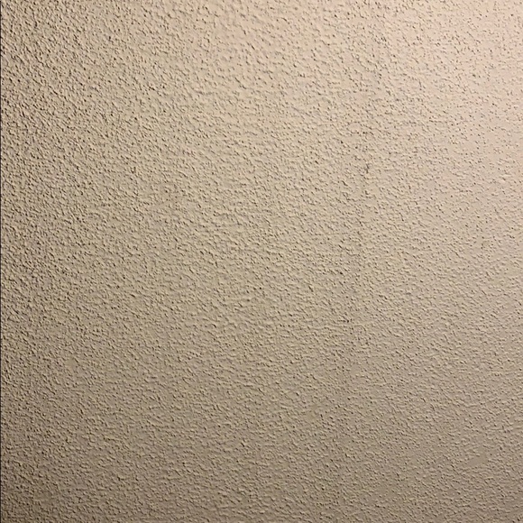 Profile Picture of Christina Latchman (@latchman94) on Poshmark