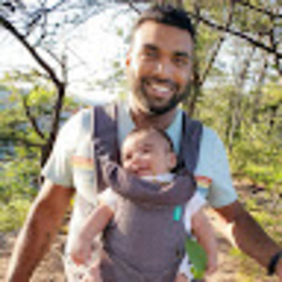 Profile Picture of Sadiq Sheikh (@sidxec) on Poshmark