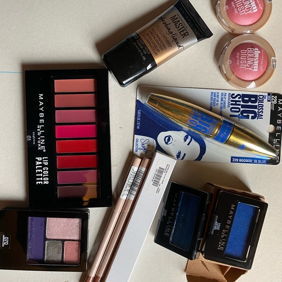 Profile Picture of Matt Triola (@mt9634) on Poshmark