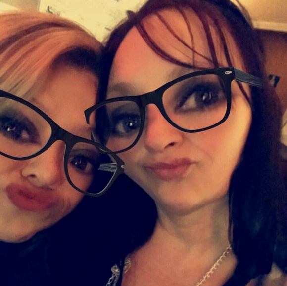 Profile Picture of Monique Nelson (@funnymoe) on Poshmark