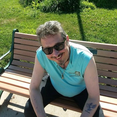 Profile Picture of David Alan Lamoreux (@LamoreuxDavid) on Twitter