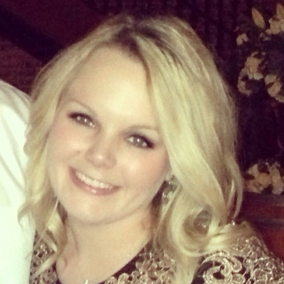 Profile Picture of Kayla Tolleson (@kaylatolleson) on Poshmark