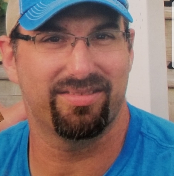 Profile Picture of Rodney Starratt (@rodneystarratt) on Poshmark