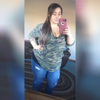 Profile Picture of Cassandra Perreault (@CassiePerxo) on Twitter