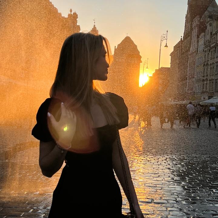 Profile Picture of Julia Zeman (@julcix33) on Tiktok