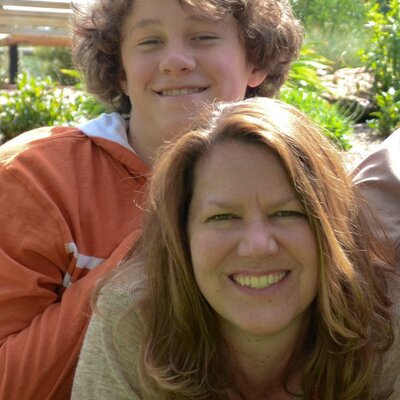 Profile Picture of Cindy Hann (@CindyHann4) on Twitter