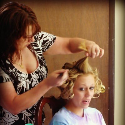 Profile Picture of Janice Howard (@JaniceH90897395) on Twitter