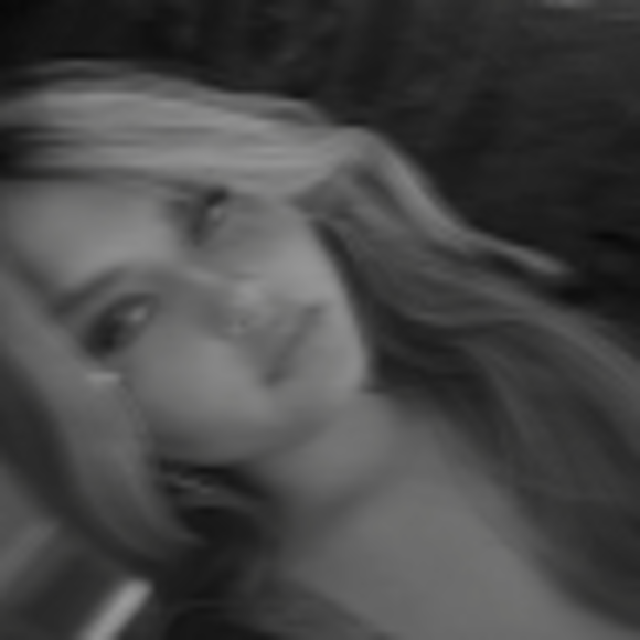 Profile Picture of Julieta Rubiolo (@jrubxrules) on Poshmark