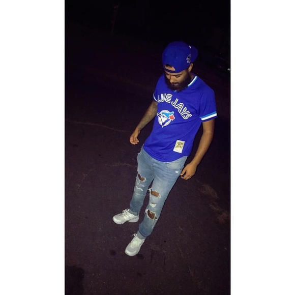 Profile Picture of Justin Rodriguez (@majesticwxlf) on Poshmark