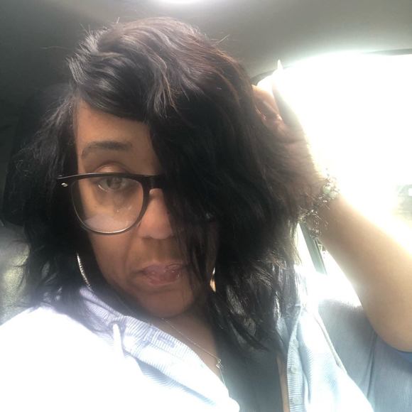 Profile Picture of Ericka Moore (@kkessfam) on Poshmark