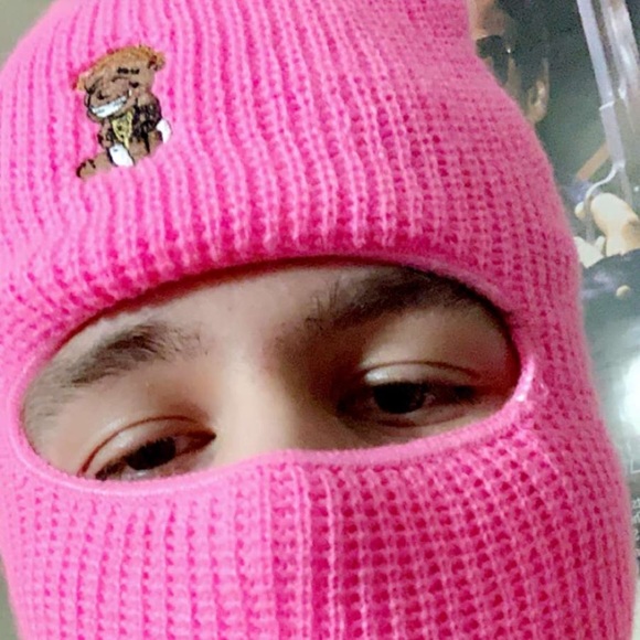 Profile Picture of Ivan Apodaca (@hviturstrakur) on Poshmark