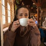 Profile Picture of Abbey (@ellis_island) on Instagram