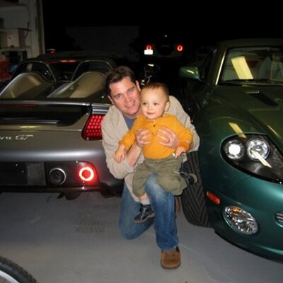 Profile Picture of David Stratton (@davidecco) on Twitter