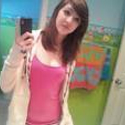 Profile Picture of Alyssa Schroeder (@lyssalovesyou2) on Twitter