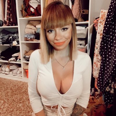 Profile Picture of ANDREA (@AndreaCollado5) on Twitter
