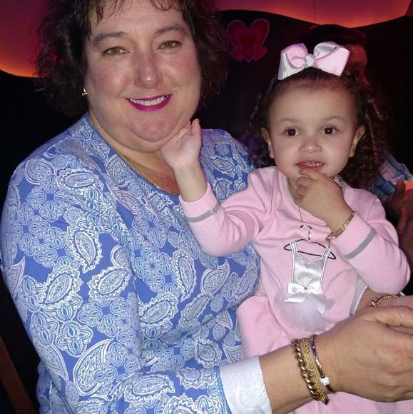 Profile Picture of Joanne Cox (@joannecox2019) on Poshmark