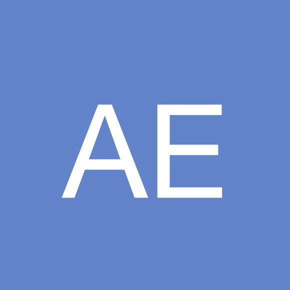 Profile Picture of Akeem Etheridge (@aoe7865) on Poshmark