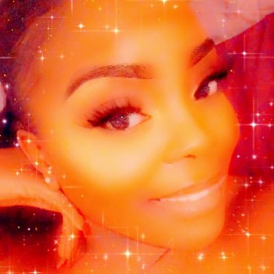 Profile Picture of Coco_rach (@Rachie_Babe1) on Twitter