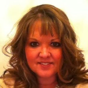 Profile Picture of Kristi (@kristinutter) on Tiktok