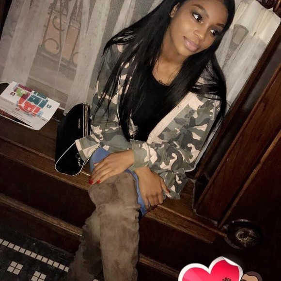 Profile Picture of Jonae Johnson (@naya1011) on Poshmark